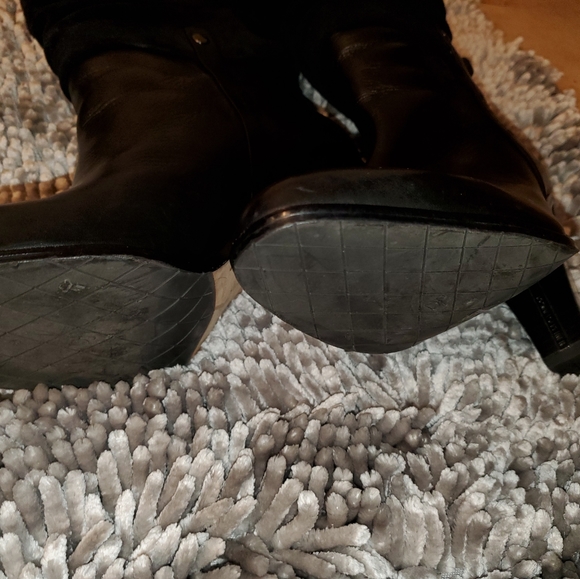 Donald J. Pliner Black leather boot - Picture 3 of 8